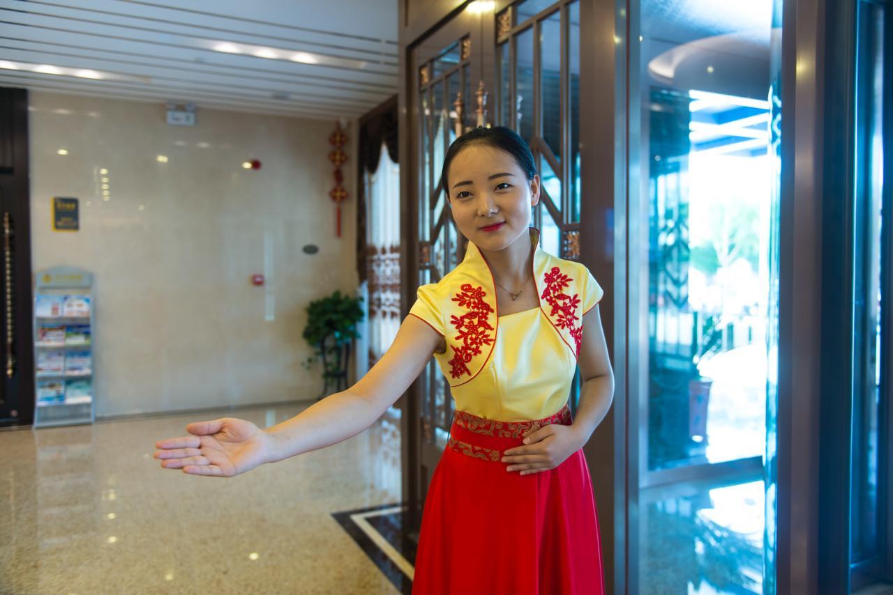 Dunhuang Isiting Hotel ภายนอก รูปภาพ